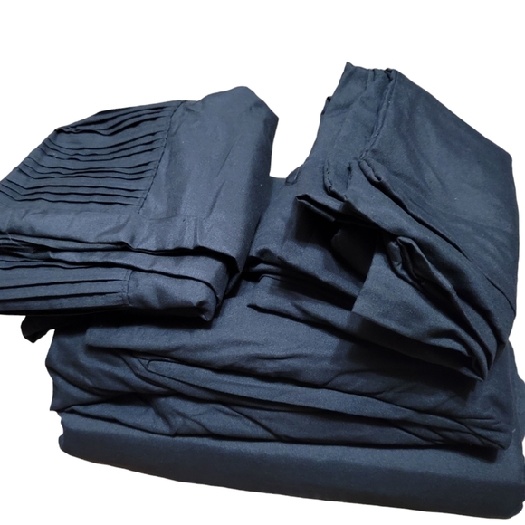 COPY - Bed sheet set Queen size black color 2 free pillowcases - Picture 3 of 6